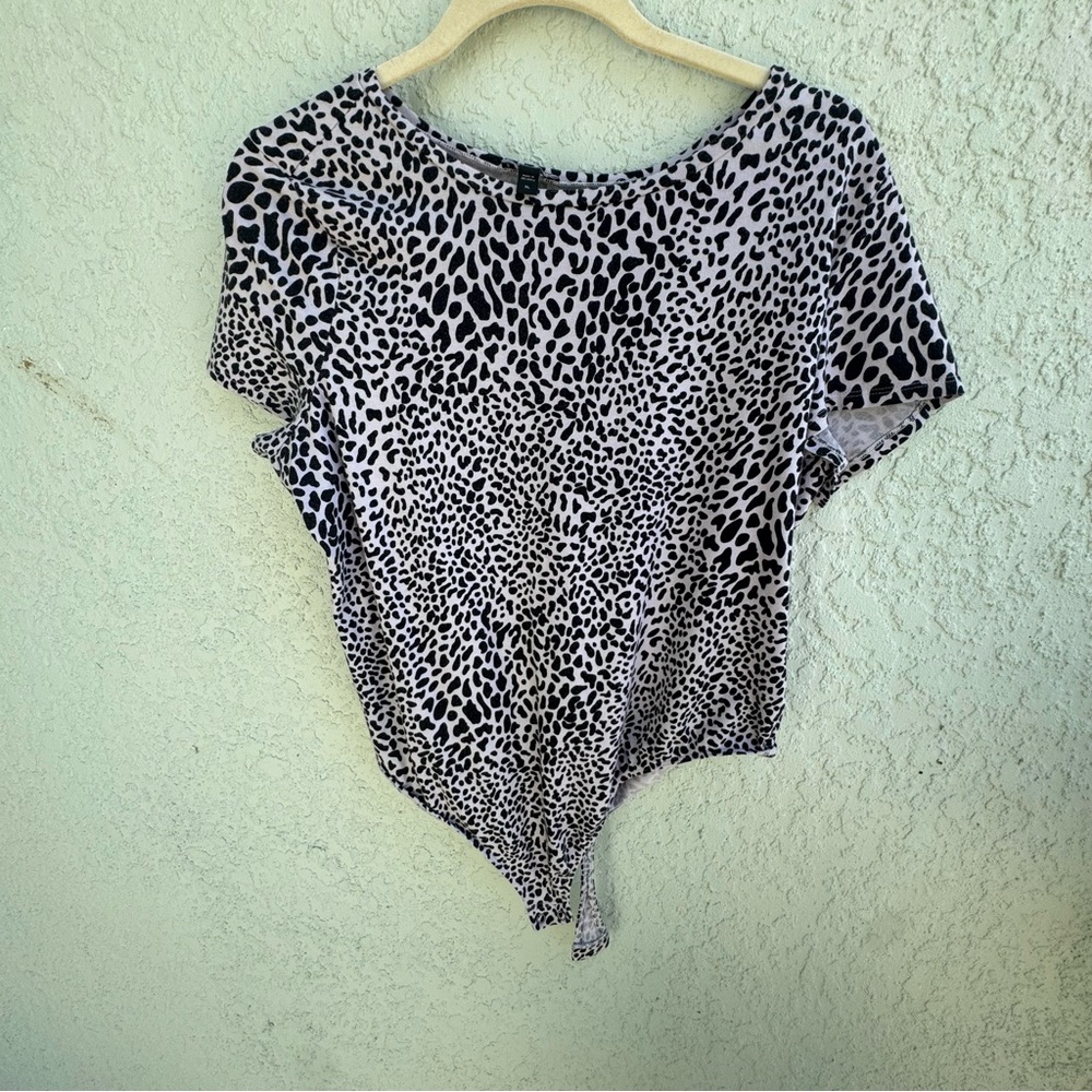 Express XL cotton leopard print Black White Short Sleeve Bodysuit y2k 90s sexy